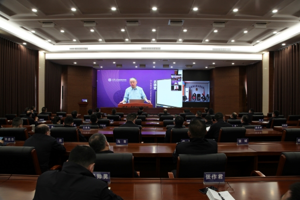1590387108917004438.jpg 后拍封面.jpg